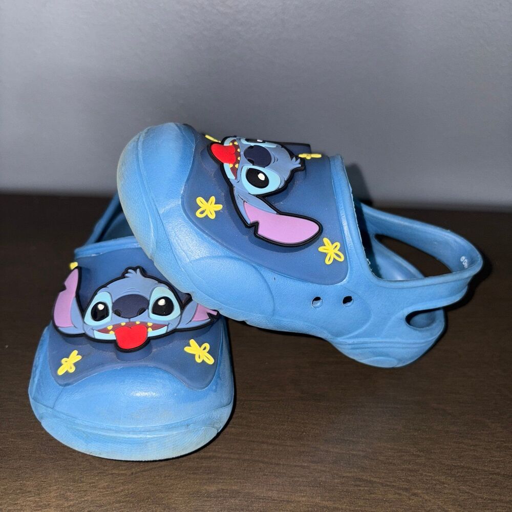 Disney Lilo and Stitch Clogs Slip on Toddler Shoes Light Up size 5/6 Blue